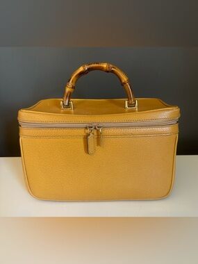Gucci Train Case Bamboo Camel Tan Beige Cosmetic Makeup Toiletry Authentic Real